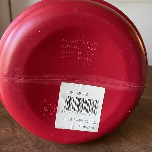 💙New Igloo Legend 1 Gallon Beverage Water Jug Container - Picture 3 of 5